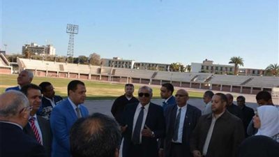 وفد دبلوماسي من السفارات العربية بالقاهرة في زيارة للقرية الأولمبية بجامعة أسيوط