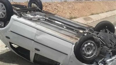 مصرع مدير مستشفى وزوجته ونجله في حادث سير بالمنيا