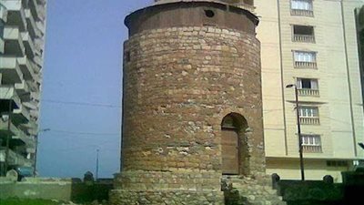 إزالة التعديات قرب طاحونة هواء المندرة الأثرية