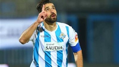 بيراميدز يهزم سموحة برباعية نظيفة