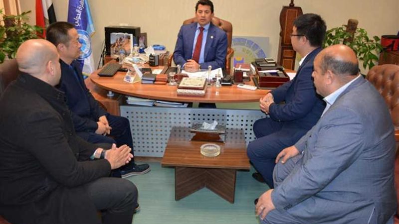 صبحي يدرس إنشاء مصنع