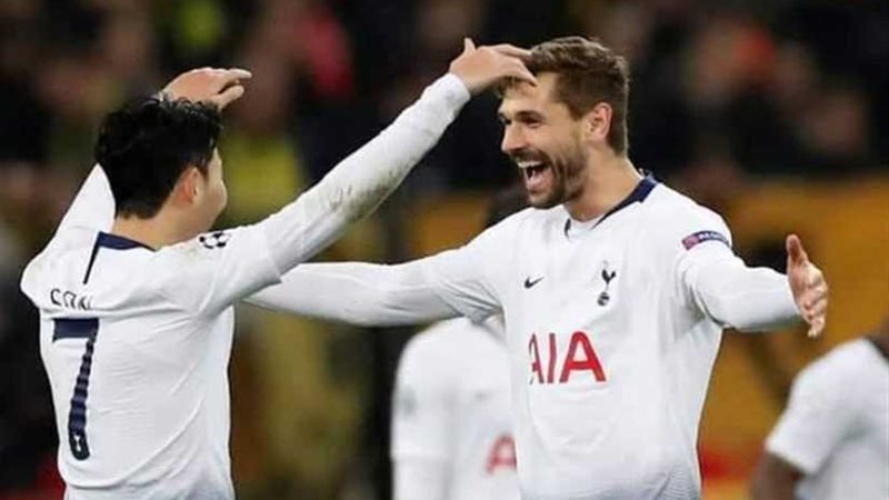 توتنهام يضرب بروسيا