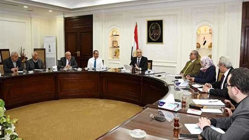 الجزار يوجه بتوفير