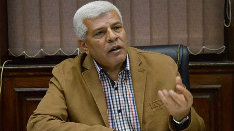 خليفة يطالب بالاستفادة