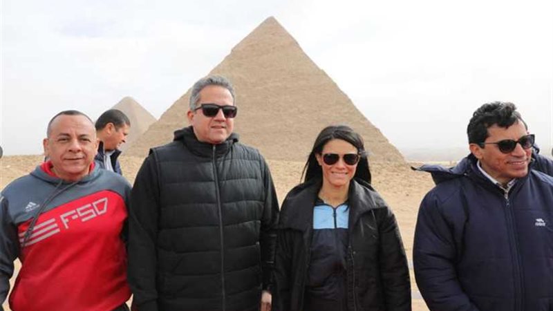 وزيرا الآثار والسياحة