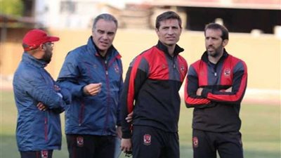 مخطط الأحمال يقود مران لاعبي الأهلي الغائبين عن مباراة الإنتاج الحربي