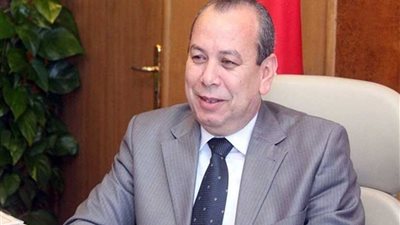 محافظ كفر الشيخ يخصص قطعة أرض لإقامة محطة تحليه مياه ببلطيم