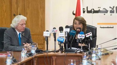 التضامن توقع بروتوكول تعاون لتنفيذ أول مستشفى عائم لتقديم الخدمات الصحية والاجتماعية