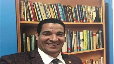 هاشم: السيسي قدم روشتة إنقاذ في 