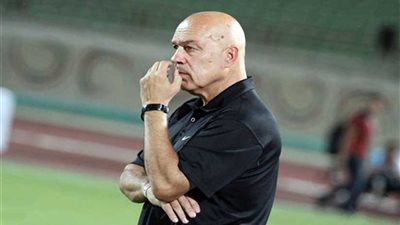 خاص.. جروس يخطط للهروب من الزمالك