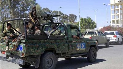 اتفاق بين الحكومة والحوثيين على إعادة الانتشار بالحديدة