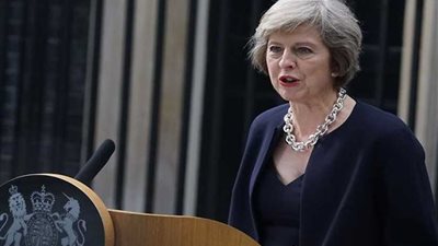 البرلمان البريطاني يطالب ماي بالتحقيق في التلاعب بتصويت 