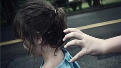 تخطف بنت صديقتها وتطلب 100 ألف جنيه فدية