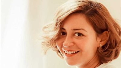 ماذا قالت منة شلبي عن تكريمها في مهرجان أسوان؟