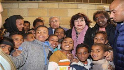 انطلاق الخدمة الثقافية لأول مرة في الرديسية بأسوان .. صور