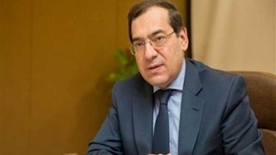 وزير البترول يتفقد مشروع فوسفات أبو طرطور بالوادي الجديد