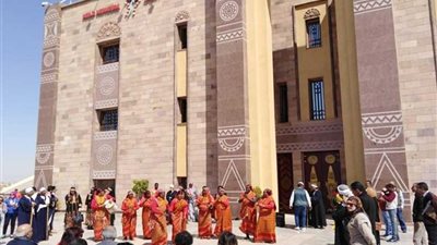 فولكلور سوهاج يعانق فنون الأردن وكينيا والكونغو بمتحف النيل بأسوان