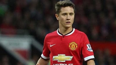 هيريرا يقترب من تجديد عقده مع مانشستر يونايتد