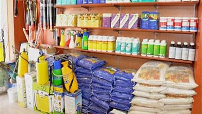 ضبط 25 طن مبيدات مجهولة المصدر بالنوبارية