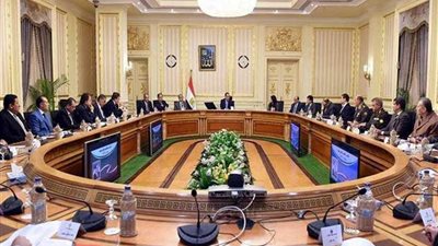 موجز الرابعة ..الحكومة ترد على الشائعات ..وفوز مصر على تركيا في بطولة البحر المتوسط لكرة اليد