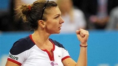 الرومانية سيمونا هاليب تتأهل إلى ربع نهائي بطولة دبي للتنس