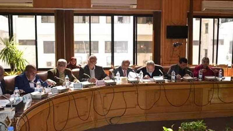 خمس مشروعات استثمارية