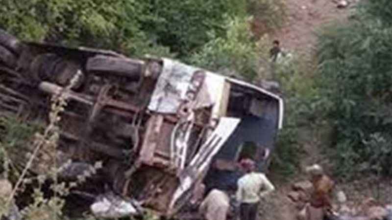 مصرع وإصابة 34 شخصا