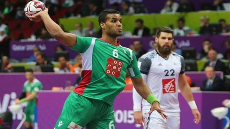 يد رومانيا تفوز على