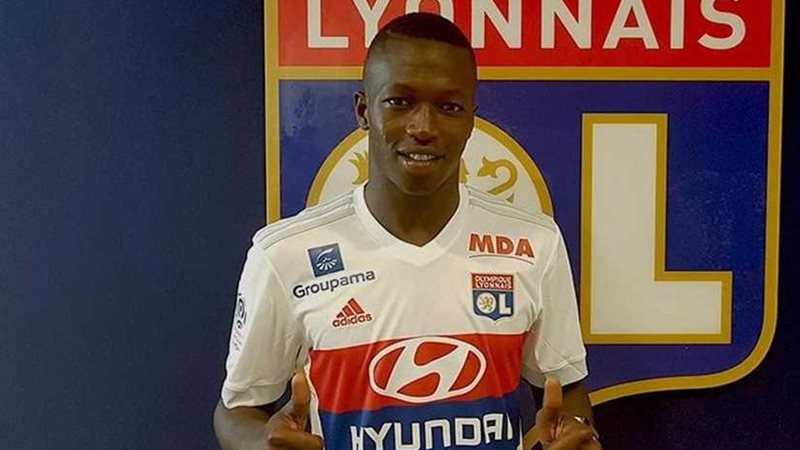 بابي : ليون سيؤدي