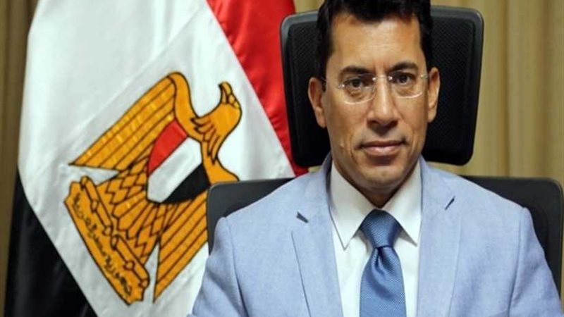 وزير الشباب يشهد