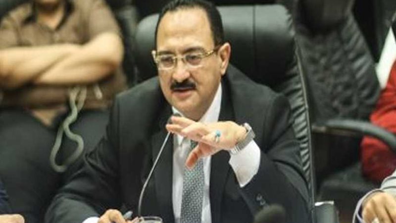 النقل بالنواب: القيادة