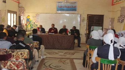 ندوة لطلاب صدفا والقوصية لتنمية الوعي السياحي بأسيوط