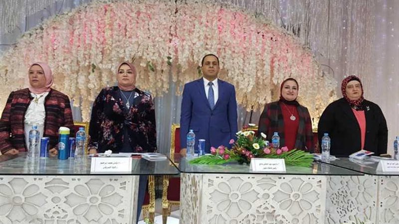 رئيس جامعة دمنهور