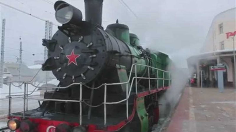 قطار بخاري عتيق يعود