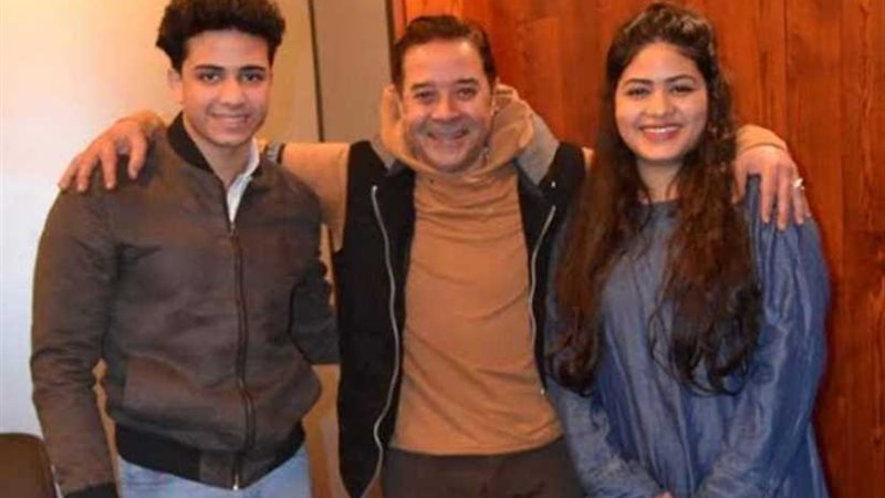 مدحت صالح مع نجوم