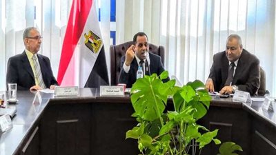 رئيس جامعة دمنهور: نقف على قلب رجل واحد خلف الرئيس