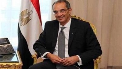 وزير الاتصالات يترأس وفد مصر المشارك في المؤتمر العالمي للهواتف المحمولة ببرشلونة