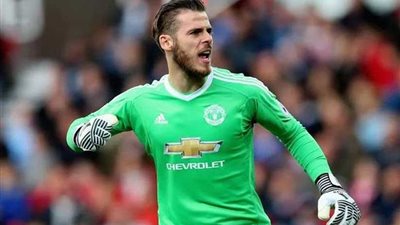 الإسباني دي خيا على بعد خطوة لدخول نادي الحراس العمالقة في 