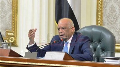 البرلمان يوافق على اتفاقية قرض بقيمة 40 مليون دينار كويتي لتطوير شبكة الكهرباء في مصر