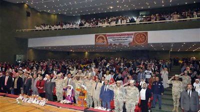 بالتعاون مع التعليم ..القوات المسلحة تنظم ندوة تثقيفية لمدارس الجيزة