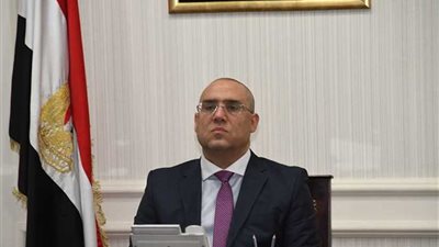 الجزار: نهدف لإصدار قانون متوازن للتطوير العقارى