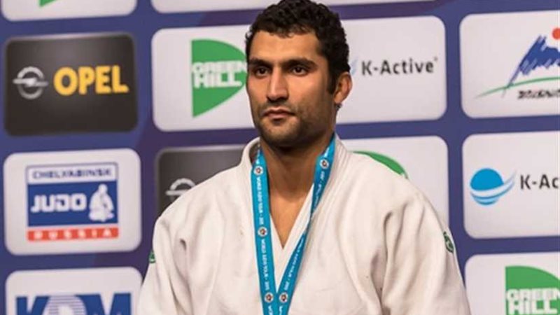 رمضان درويش يتأهل