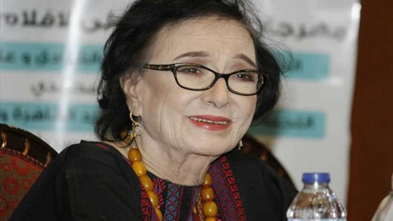 تكريم محسنة توفيق