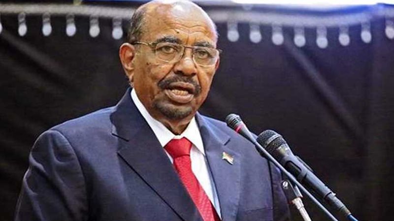 البشير يعين الفريق