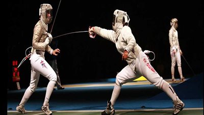 بدء منافسات الفرق الجماعية لسيف المبارزة بالبطولة العربية للجامعات