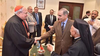 محافظ أسيوط يضع حجر أساس الكنيسة الكاثوليكية بمدينة ناصر