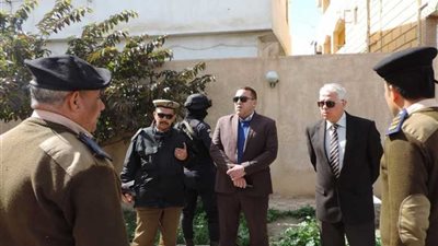 مدير أمن البحيرة يتفقد نقطتي شرطة دنشال وجبارس