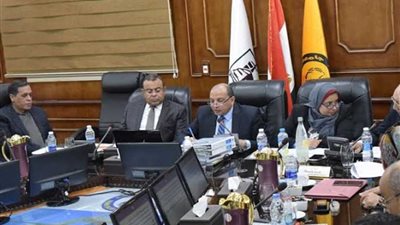 ندوات لشرح التعديلات الدستورية بحامعة بنى سويف