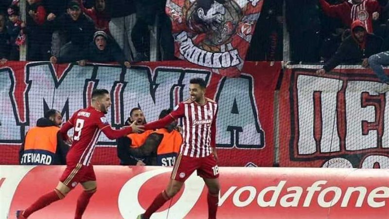 هاتريك «كوكا» يقود