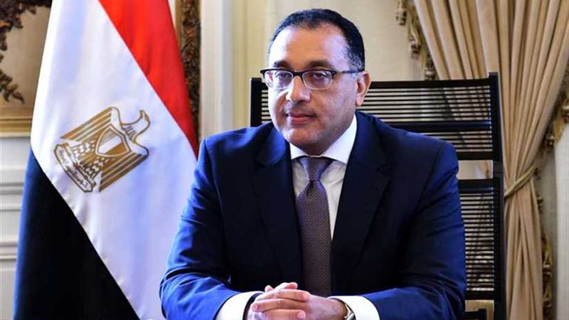 رئيس الوزراء يتابع
